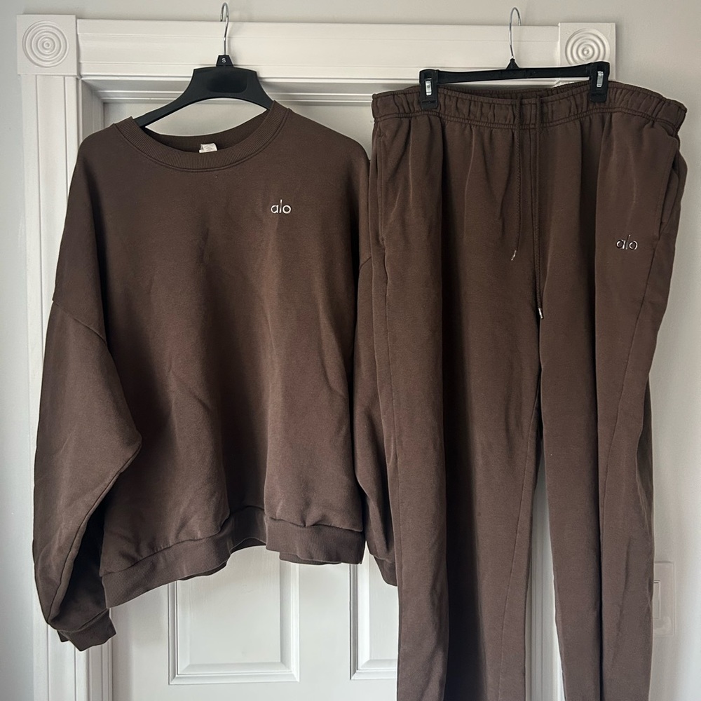 Alo Yoga Brown Sweatshirt and Sweatpants Set Size 2XL